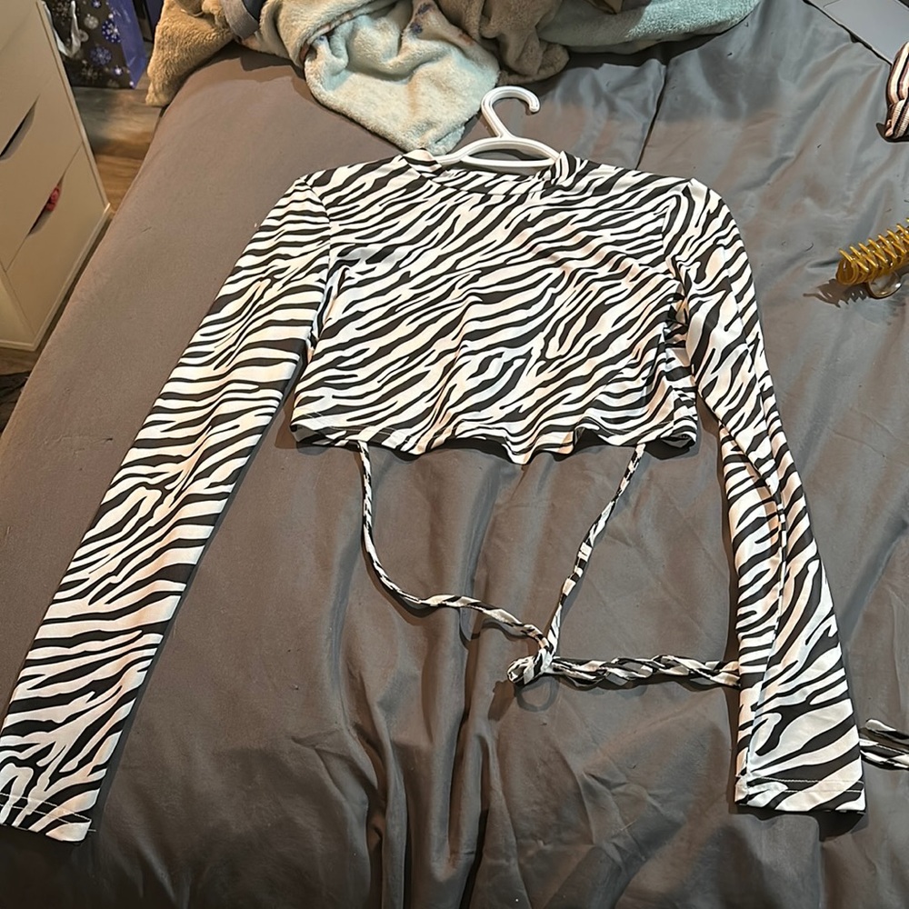 open back shirt